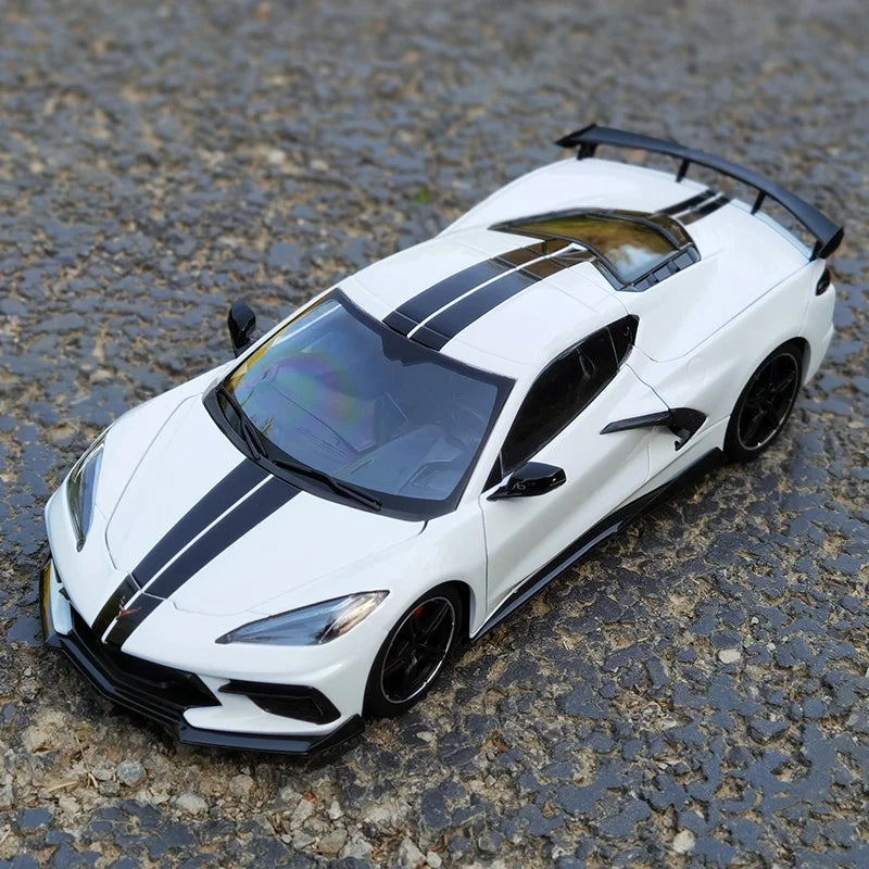 Maisto 1:18 2020 Chevrolet Corvette C8 Simulated Sports Car Alloy Retro Car Model Classic Car Model Car Decoration Collection
