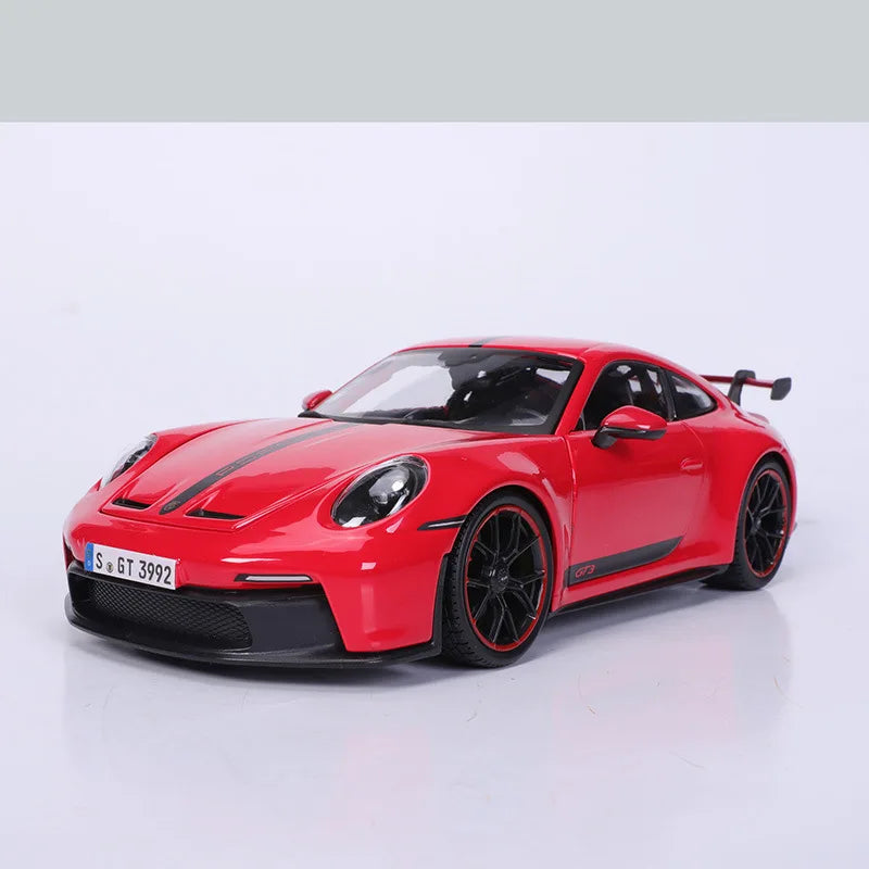 Maisto 1:18 2022 Porsche 911 Gt3 Red Die Casting Alloy Car Model Collection Static Ornament Male Power Control Car Toy Gift