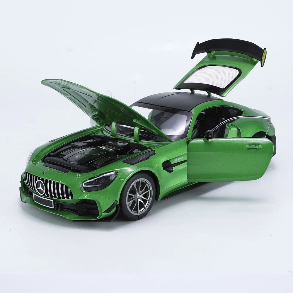1:18 Benzs GTR AMG Green Demon Alloy Model Car Toy Diecasts Metal Casting Sound and Light Car Toys For Children Vehicle