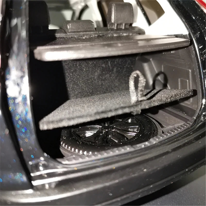 New 1:18 HONDA CR-V CRV SUV Alloy Car Model Diecast Metal Toy Vehicles Car Model Simulation Collection Childrens Gift Decoration