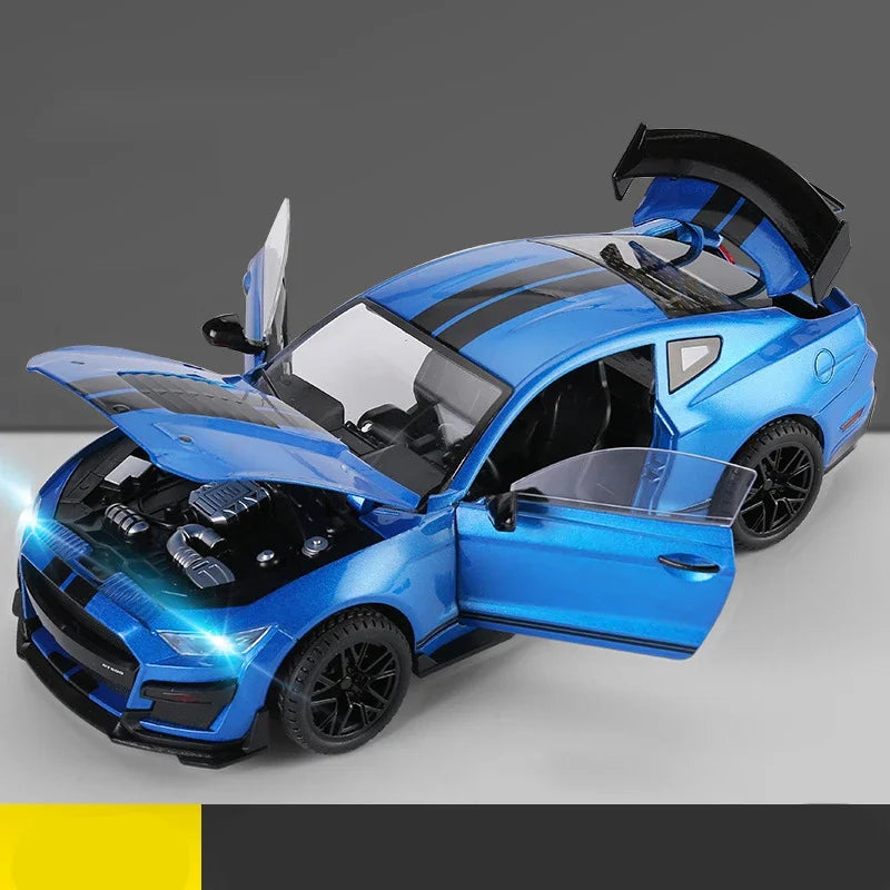 Large 1:18 Ford Mustang GT500 Miniatures Alloy Diecast Metal Vehicle Model Desk Desktop Collection Decorative Hobby Ornaments