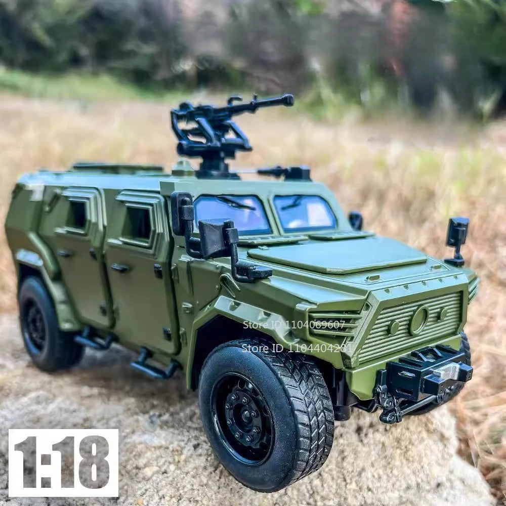 1:18 Dongfeng M-Terrain Alloy Car Toys Miniature Model Diecast Military Vehicle Sound Light Pull Back Doors Opened Kid Xmas Gift