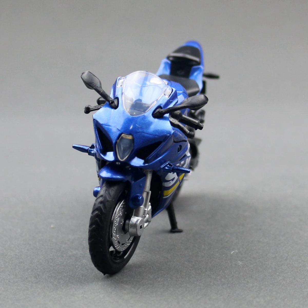 1/18 Suzuki GSX-R1000 Toy Motorcycle Diecast Metal Miniature Vehicle Model 1:18 Super Racing Collection Gift for Children Boy
