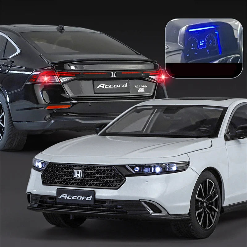 New 1:18 HONDA Accord Alloy Car Model Diecasts Metal Vehicles Car Model High Simulation Sound and Light Collection Kids Toy Gift