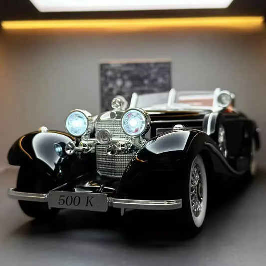 1:18 500K Toys Cars Alloy Diecast Models Wheel Steering Miniature Vintage Car Rubber Tires Light Sound Vehicles Boys Xmas Gifts