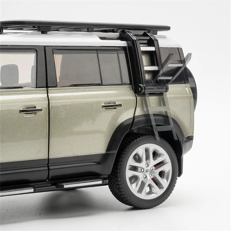 1/18 Range Land Rover Defender SUV